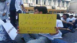 Geçmişten günümüze i̇stanbul üniversitesi diş hekimliği fakültesi. Istanbul Universitesi Dis Hekimligi Fakultesi Ogrencileri Ve Calisanlari Hasarli Binaya Girmeyi Reddetti Haberler Son Dakika