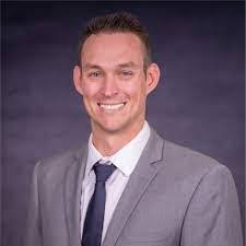 Karol Scheiner's Instagram, Twitter & Facebook