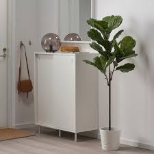 If they're big and healthy looking they can make the room and we've all seen the glossy magazine shots to prove it. Fejka Artificial Potted Plant Indoor Outdoor Fiddle Leaf Fig 7 19 Cm Ikea