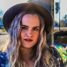 Grace Beaver (@grace_beaver03) • Instagram photos and videos