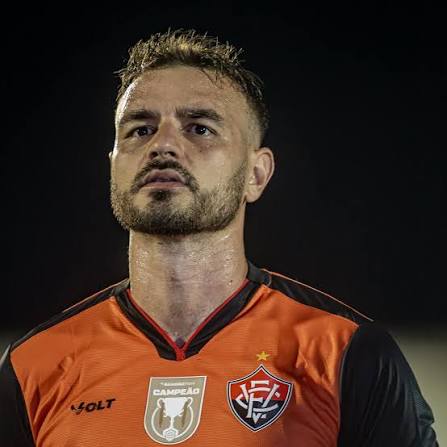 O Esporte Clube Vitória informa que o atleta Gabriel Vasconcelos foi cedido por empréstimo ao Sport, com vigência até o fim da temporada 2025. Desejamos sucesso em seu novo desafio. 📸 Victor