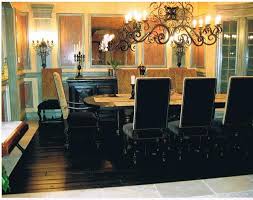 4.3 out of 5 stars 139. Ways With Moulding In The Dining Room