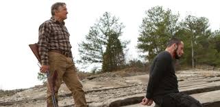 История о ветеранах войны в боснии — американце и сербе, которые, спустя много лет после событий в европе. Killing Season Movie Review Film Summary 2013 Roger Ebert