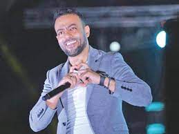 Tamer ashour was born on january 2nd, 1984, in cairo, egypt.from 2004 to 2008 tamer issued more than 15 songs solo such as zekrayat kazaba, ekhtarna leh,. Ø¬Ø±ÙŠØ¯Ø© Ø§Ù„Ø¬Ø±ÙŠØ¯Ø© Ø§Ù„ÙƒÙˆÙŠØªÙŠØ© ØªØ§Ù…Ø± Ø¹Ø§Ø´ÙˆØ± ÙŠØ·Ø±Ø­ Ø£ØºÙ†ÙŠØ© Ø¨ÙŠØ§Ø¹Ø©