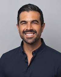 Adam Vesely's Instagram, Twitter & Facebook