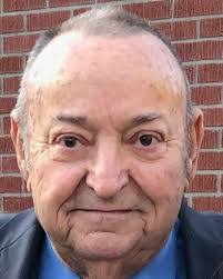 Doris Wray's Instagram, Twitter & Facebook