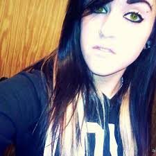 Alyssa Mistretta's Instagram, Twitter & Facebook