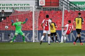 Het is zondag 18 april, er staat voor mij een hele bijzondere finale op het programma voor de knvb beker: Ajax Wint Voor 20ste Keer Knvb Beker Verslaat Vitesse In Blessuretijd Nrc
