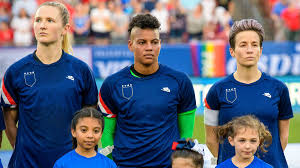 Find team usa womens soccer jersey near you. Usa Women S Soccer Warm Up Jacket Shop Clothing Shoes Online