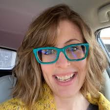 Dr Rachel Sutherland (@RachSutherland)