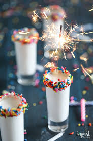 Birthday cupcake jelly shot, anyone? Birthday Cake Vodka Shots The Cake Boutique