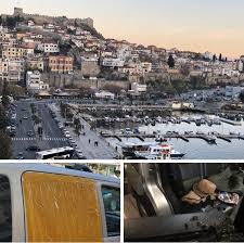 İkinci ve sürmekte olan evliliğini esra kazancıbaşı öztekin yaptı (2005). Yunanli Polislerle Hirsiz Kovalama Oykumuz On Yargili Olmayin Basvurun Gazeteci Esra Kazancibasi Oztekin Esi Ile Birlikte Basina Neler Geldigini Yazdi 2 Arka Guverte