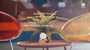 Imam azam regards gold teeth as makruh but putting on silver teeth or plating the teeth with silver as permissible. Muslimsg Is It Haram To Wear Gold And Other Faqs On Islam And Fashion