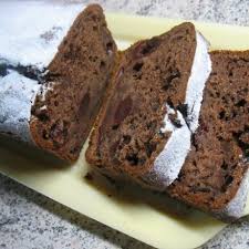 Die temperatur auf mittlere hitze zurückschalten. Saftiger Schokokuchen Rezept Frag Mutti