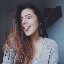 Manuela Day (manueladayy)