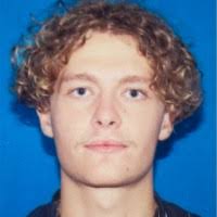 1200+ profili “Arthur”