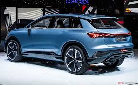 Especially the interior looks fine. All Electric Audi Q4 E Tron Concept Previews 2020 Production Model Autoconception Com In 2021 Audi Q4 Audi Concept Cars