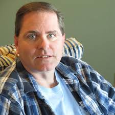 Travis Wayne Goodsell: books, biography, latest update