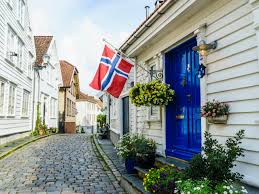 Datuk dr mohd yaakub hj johari pgdk, pjn, j.p president and chief executive sabah economic development and investment authority (sedia). Kuwait Investment Authority Archives Scandasia