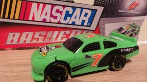 Sign up to get the latest news from hot wheels! American Nascar Bashers Godaddy Danica Patrick 7 Bash And Rebuild Car Unboxing Youtube