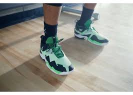 Jordan Brand Deux Chaussures Pour Rendre Hommage A Un Ami De Russell Westbrook Basket Usa
