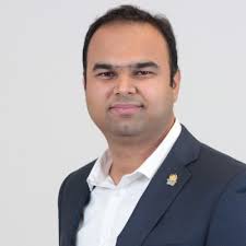 Hi LinkedIn friends, today marks the end of my amazing 14.5 years working  with Edible Brands/Edible Arrangements. I grew with the brand under the  mentorship and leadership of Tariq Farid who believed… |