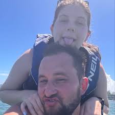 Natalie Leigh Banks (@natalie.leighhh) • Instagram photos and videos