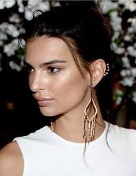 Celebrity Emrata Jacquie Aiche Jamuse Long Hair Styles Emily Ratajkowski Long Hair Do