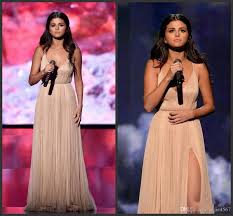 2019 New American Music Awards Selena Gomez A Line V Neck High Split Formal Evening Celebrity Dress Backless Long Champagne Prom Dresses Prom Long