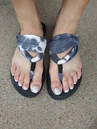 Maybe you would like to learn more about one of these? Sanuk Yoga Sling Sandals Ridiculously Comfortable Engearment
