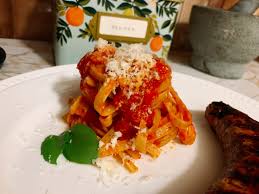 This tomato ketchup is loaded with fresh ingredients like tomatoes, garlic and ginger making the flavors rich and delicious. Dan Gritzer From Serious Eats Best Tomato Sauce Album On Imgur