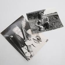 Изучайте релизы peps persson на discogs. Bilder Zu 1034152 Autogramm Zwei Schwarz Weisse Fotos Von Peps Persson Unterzeichnet Auctionet