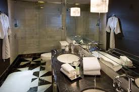 We are adaptable when it comes to combining set designs. Bathroom Design Inspiration With Blogtour La California Style