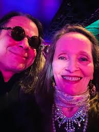 Styling with Bobby and with Max Manley of Medicine Menat Live