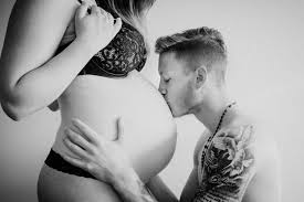 Hij is 29 jaar oud en zijn burgerschap is niederlande. Nikki Verhuisde Hoogzwanger Met Wout Weghorst Naar Duitsland Linda Nl