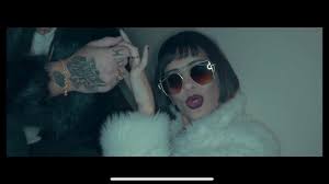 Eylul Ozturk Avamel Sen Kim Kopek Official Music Video Youtube