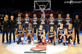 Pour les articles homonymes, voir équipe de france. L Equipe De France De Basket Le 15 Juillet 2012 Lors Du Match Face A L Espagne Au Palais Omnisport De Paris Bercy Defaite 70 75 Des Bleus Purepeople