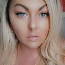 Ashley Sturges's Instagram, Twitter & Facebook