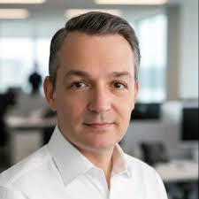 After 2,236 Day Ones (6 years, 45 days), my time at Amazon has come to an  end. Although it's bittersweet to leave for another venture, I have made  lasting friendships, obsessed over