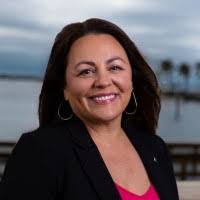 Gail Corey's Instagram, Twitter & Facebook