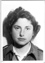 אסתר ציילינגולד, דיוקן