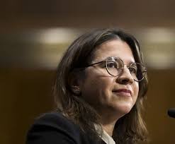 Senado confirma a Nancy Maldonado como jueza del Séptimo Circuito de EEUU