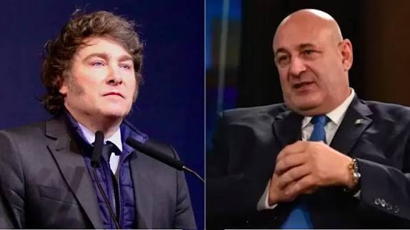 Javier Milei anunció el fin del cepo y Santiago Cúneo lo cruzó: “Volvió De  la Rúa, volvió el blindaje”