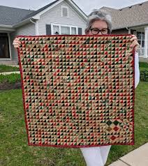 Sew . . . Tell Me interview with Rhonda Pierce