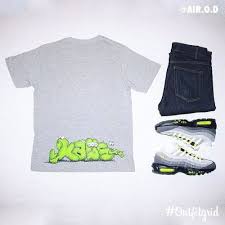 Today S Top Outfitgrid Is By Air O D Kaws X Uniqlo Tee Uniqlo Denim Nike Airmax95 N Outfit Grid Air Max 95 Men Casual