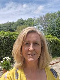 Directors and managers, what do you find works for you regarding managing  staff contacting you for any reason inc sick in your personal time? Do u  have separate phone of contact time