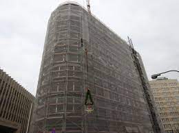 The goal of the program is to train food & beverage managers. Topping Off At The Astoria Eurobuildcee