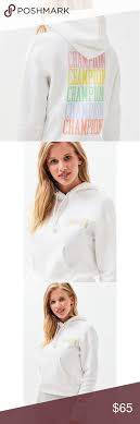 Champion Pastel Reverse Weave Hoodie Sweatshirt In 2020 Sweatshirts Hoodie Sweatshirts Hoodies