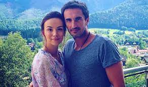 Check spelling or type a new query. Jak Poznali Sie Paulina Krupinska I Sebastian Karpiel Bulecka Historia Milosci Viva Pl