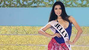 #melia wedding fair by sein nan daw #အဝါေရာင္မင္းသမီးေလး.dein #missmyanmarworld2015. Swimwear Show Of Miss Myanmar International 2015 Pageant Own That Crown
